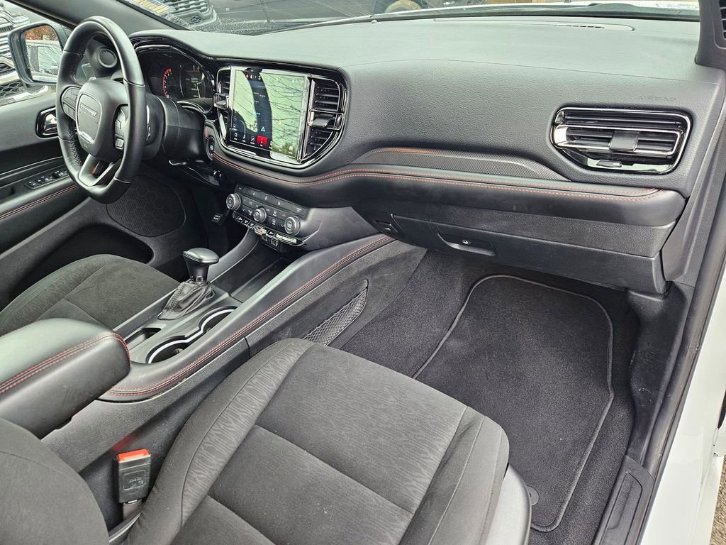 Certified 2025 Dodge Durango GT w/ Blacktop Package AWD/4WD image 18