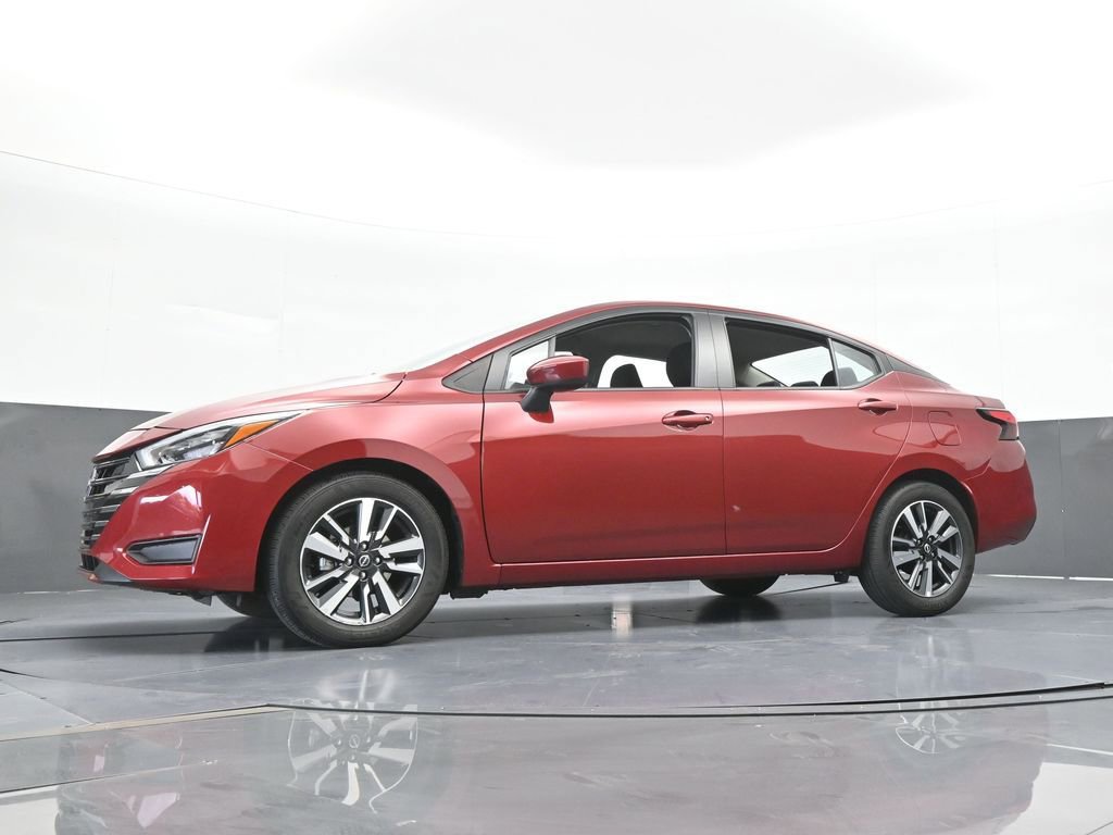 Used 2025 Nissan Versa SV image 51