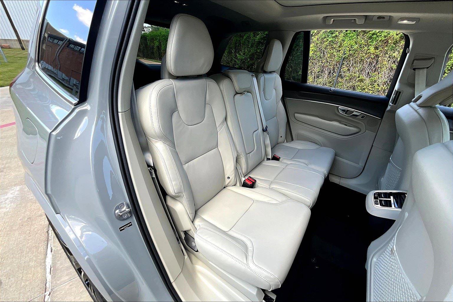 New 2026 Volvo XC90 B6 Ultra image 15