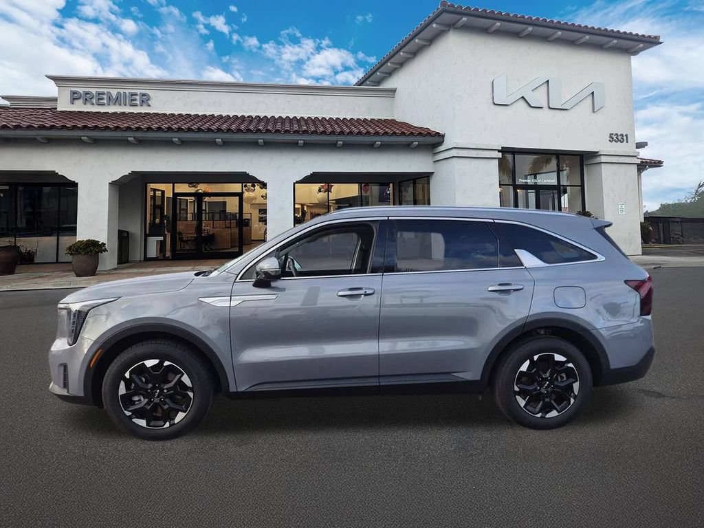 Certified 2024 Kia Sorento S w/ Panoramic Sunroof Package FWD image 5