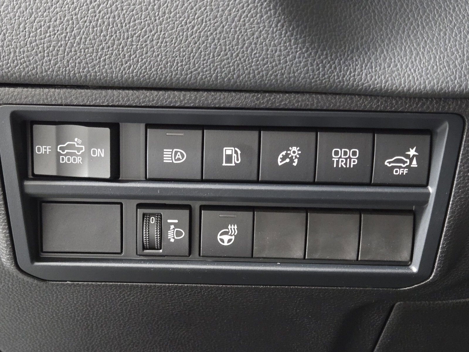 Used 2026 Toyota Tundra Limited image 25