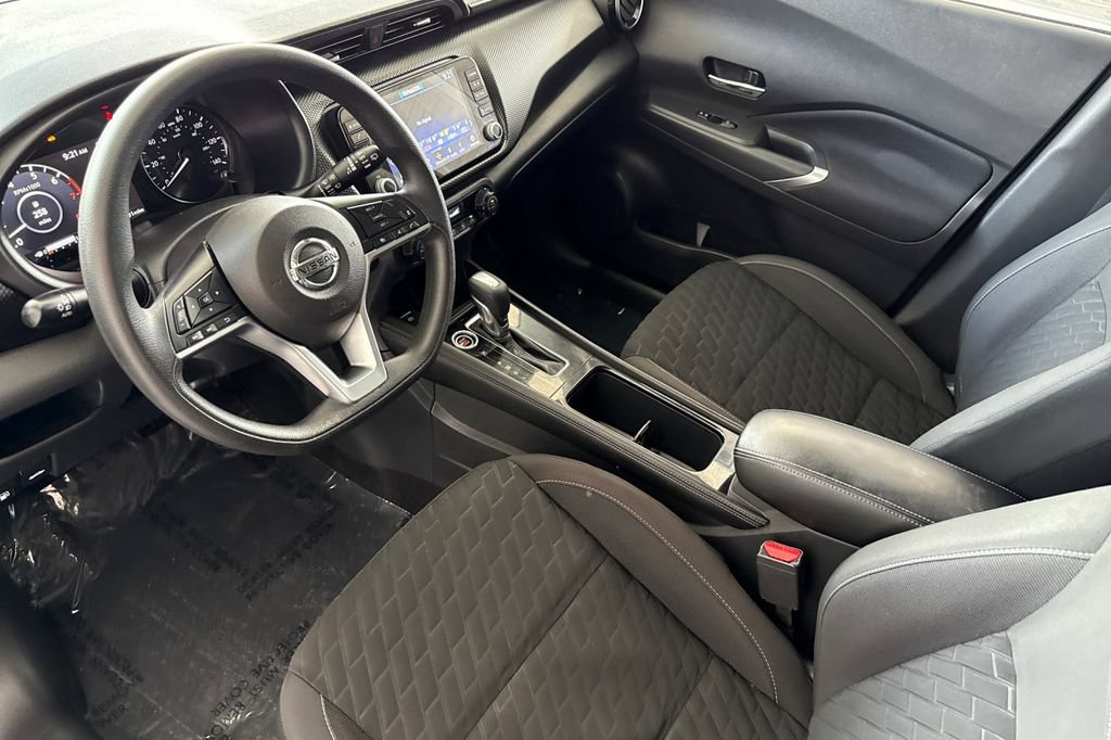 Used 2021 Nissan Kicks SV FWD image 3