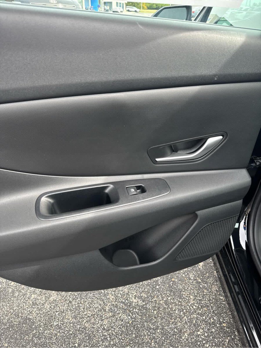 New 2026 Hyundai Elantra SE FWD image 43