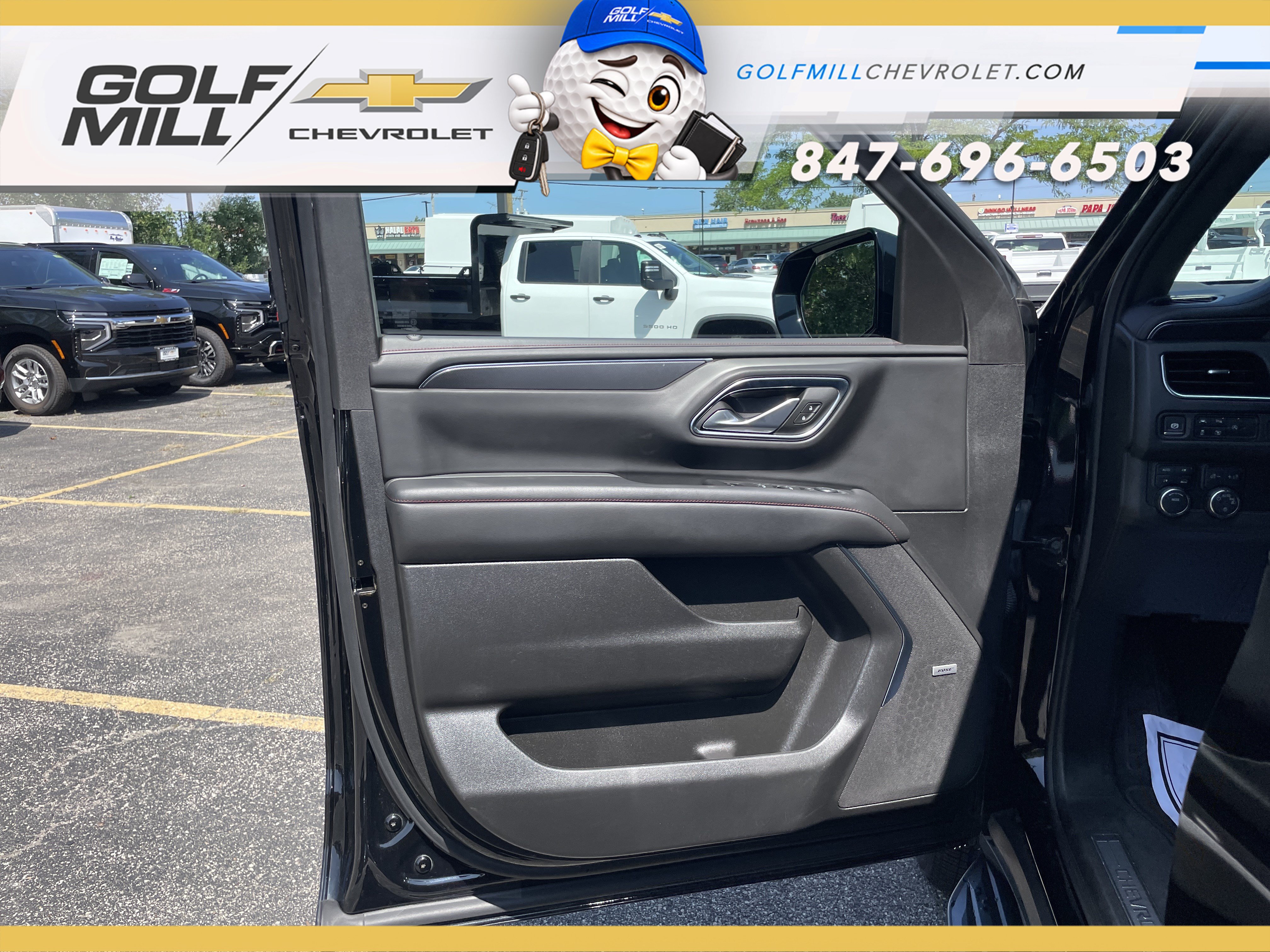 Used 2024 Chevrolet Suburban RST w/ Luxury Package AWD/4WD image 13
