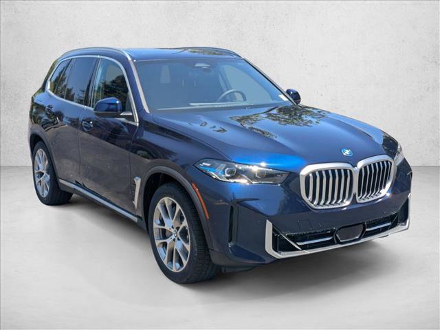 Used 2026 BMW X5 xDrive50e w/ Executive Package image 6