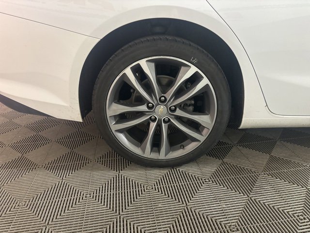 Used 2020 Chevrolet Malibu Premier image 44