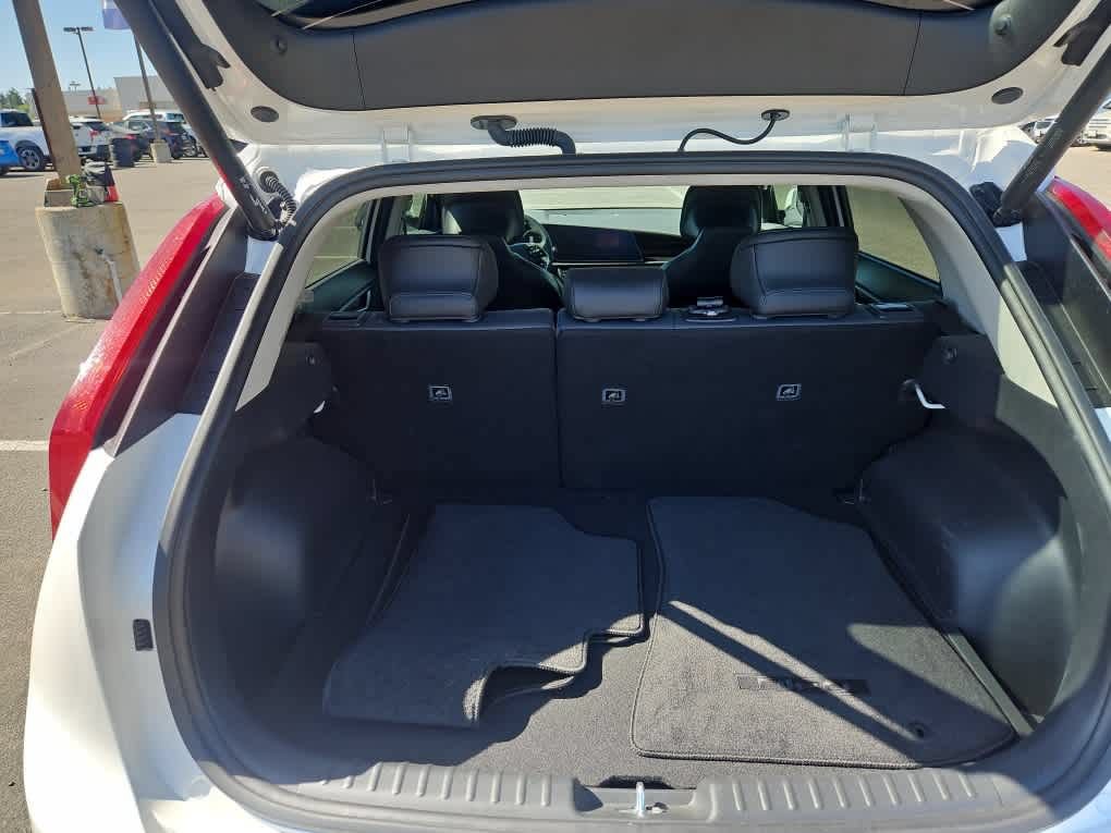 Used 2023 Kia Niro Wind FWD image 9