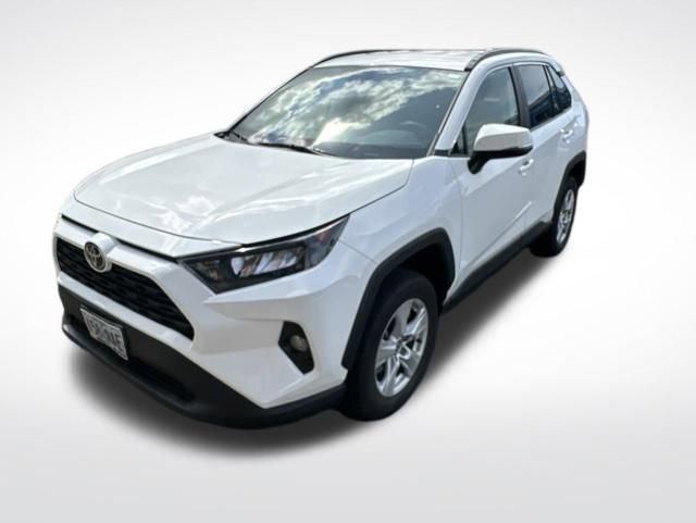 Used 2021 Toyota RAV4 XLE AWD/4WD image 10