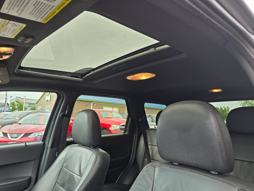 Used 2011 Ford Escape Limited AWD/4WD image 22