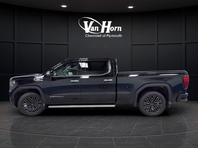 Used 2024 GMC Sierra 1500 Denali w/ Technology Package AWD/4WD image 4