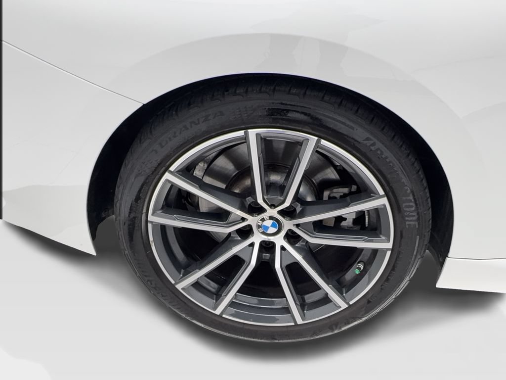 Used 2022 BMW 230i Coupe w/ Premium Package 2 RWD image 17