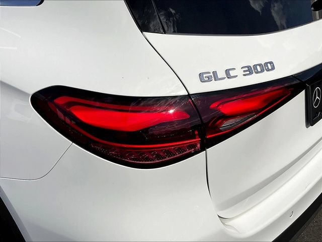 Used 2026 Mercedes-Benz GLC 300 4MATIC image 25