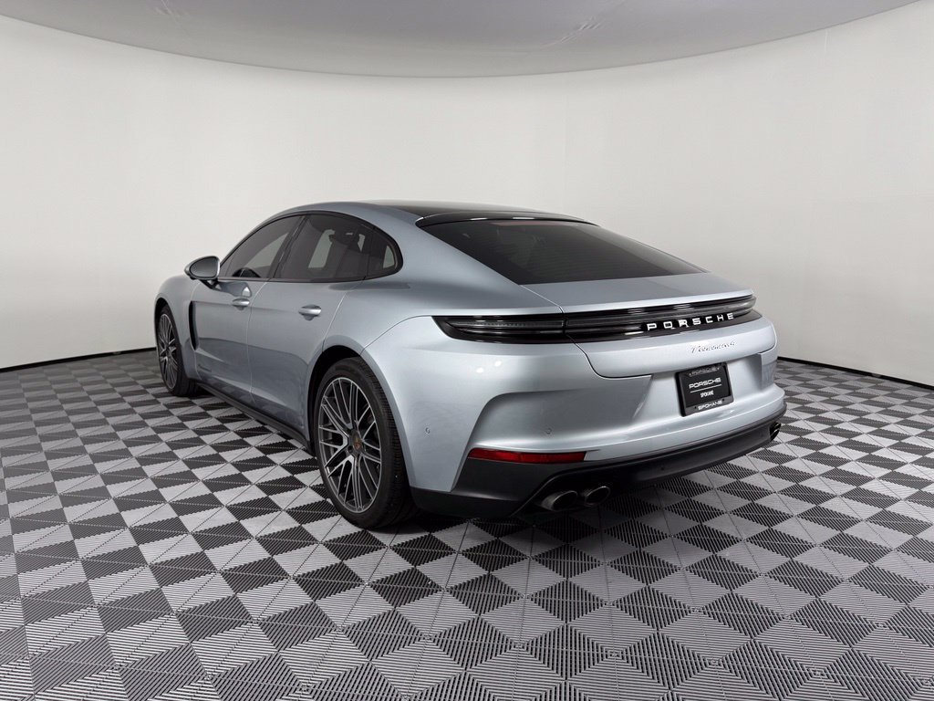 Certified 2024 Porsche Panamera 4 AWD/4WD image 3