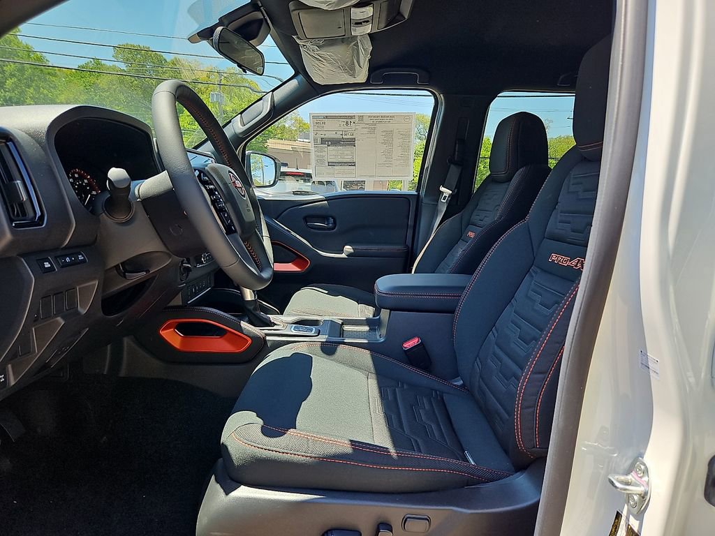 New 2026 Nissan Frontier PRO-4X w/ Tow Package AWD/4WD image 8