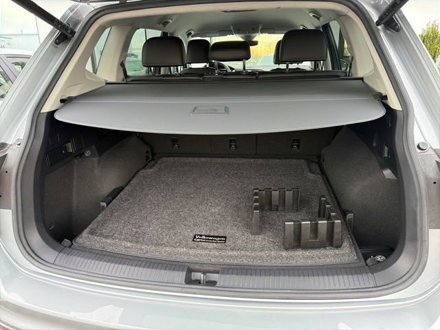 Used 2022 Volkswagen Tiguan SE image 20