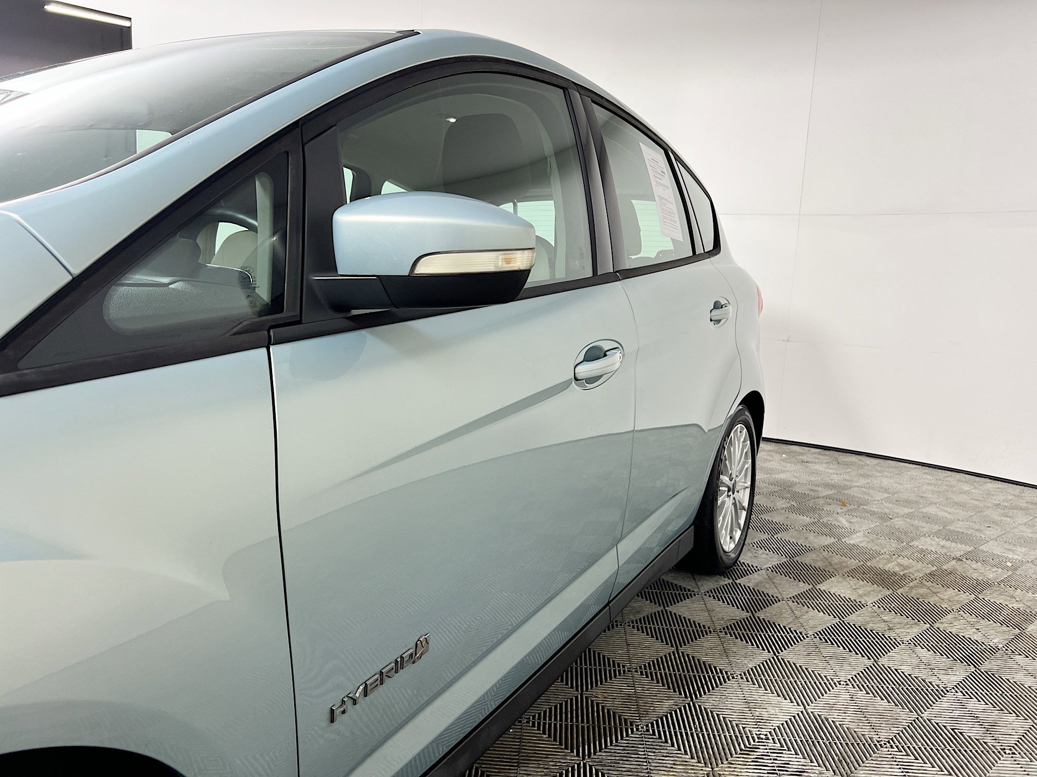 Used 2013 Ford C-MAX SE FWD image 13