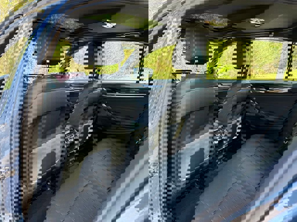 Used 2023 BMW 530e image 26