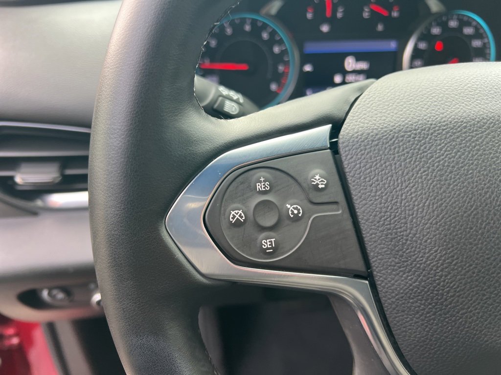 Used 2023 Chevrolet Traverse LT w/ Midnight/Sport Edition image 16