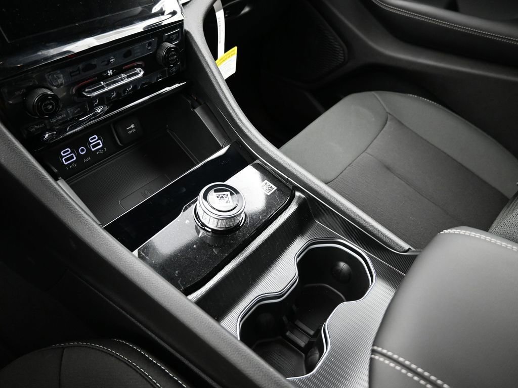 New 2026 Jeep Grand Cherokee Laredo X image 16