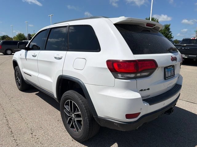 Used 2017 Jeep Grand Cherokee Trailhawk AWD/4WD image 3