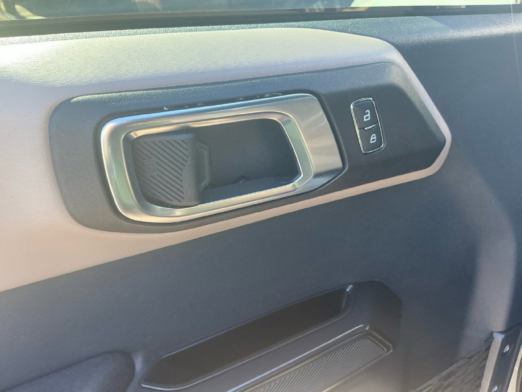 Used 2024 Ford Bronco Wildtrak AWD/4WD image 16
