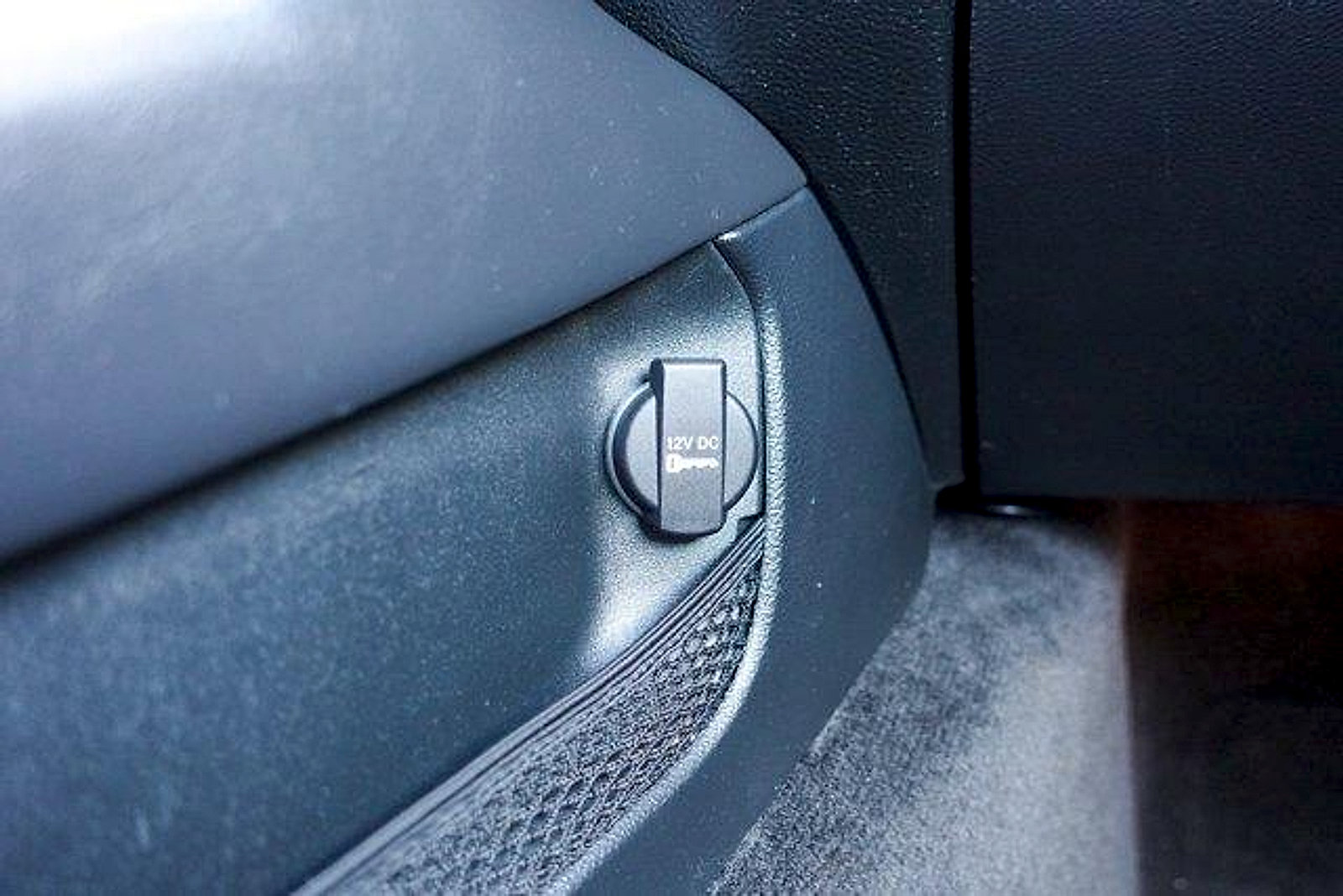 Used 2017 Dodge Challenger SXT Plus RWD image 26
