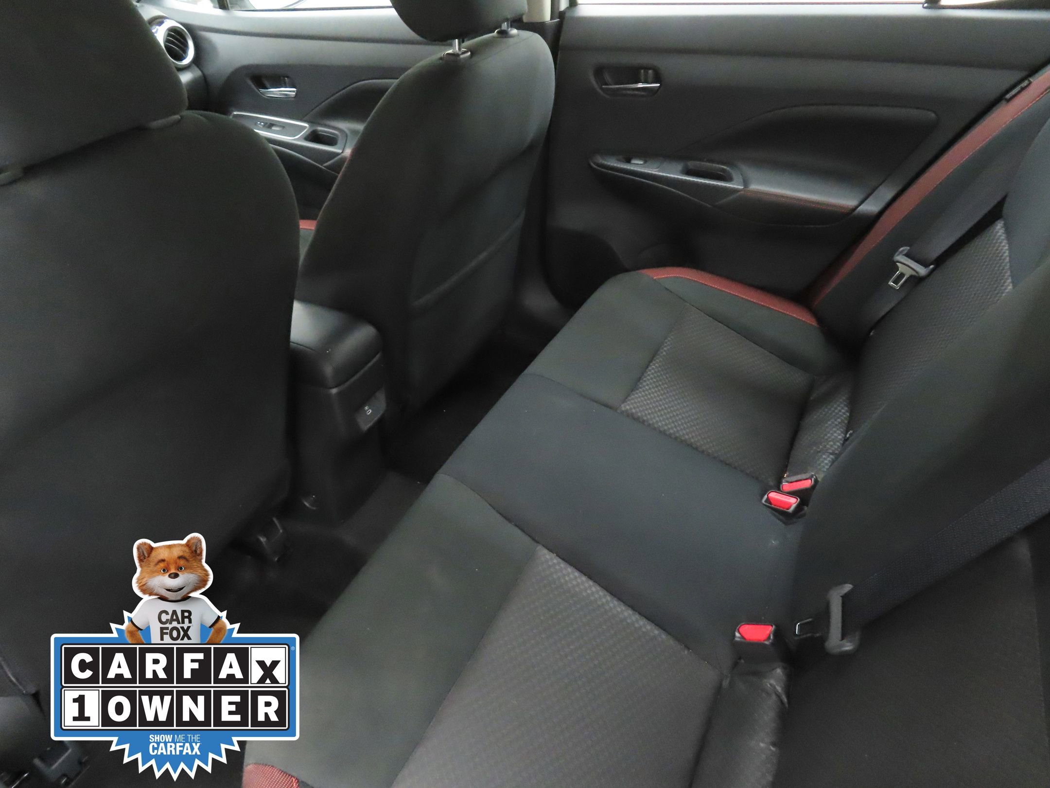 Used 2025 Nissan Versa SR w/ Trunk Package FWD image 21