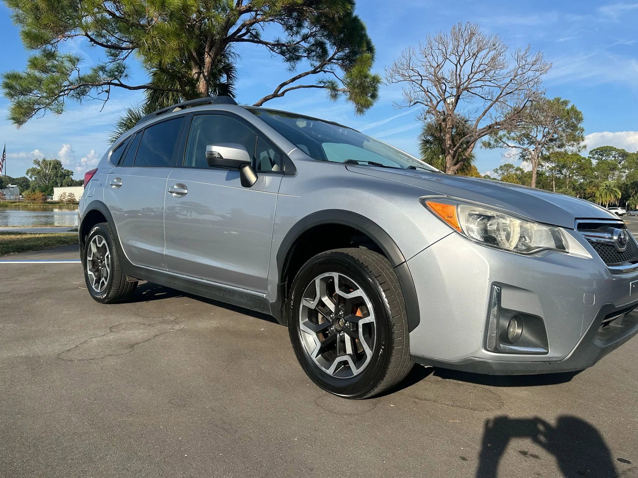 Used 2017 Subaru Crosstrek 2.0i Limited image 3