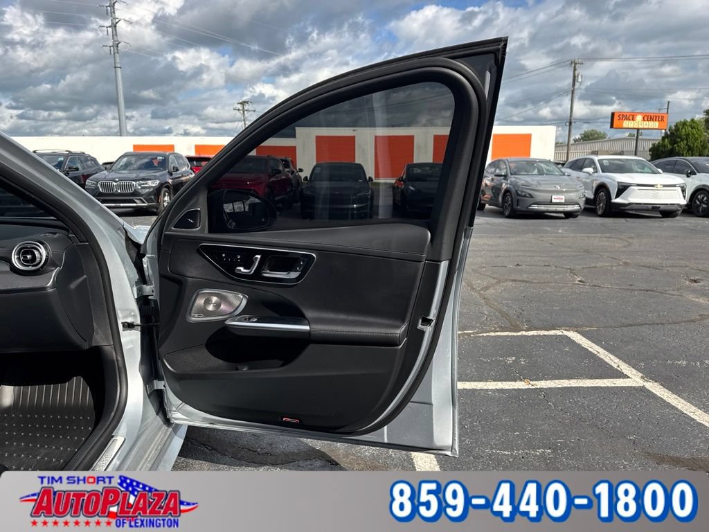 Used 2024 Mercedes-Benz C 300 4MATIC Sedan image 33