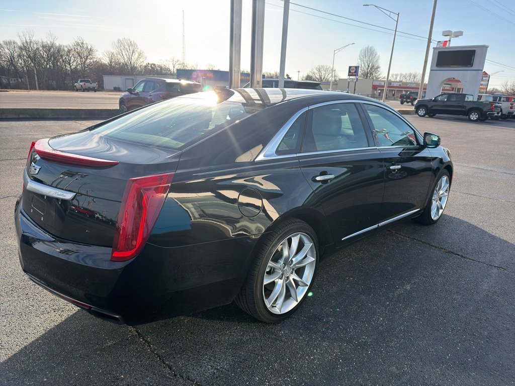 Used 2016 Cadillac XTS Premium image 4