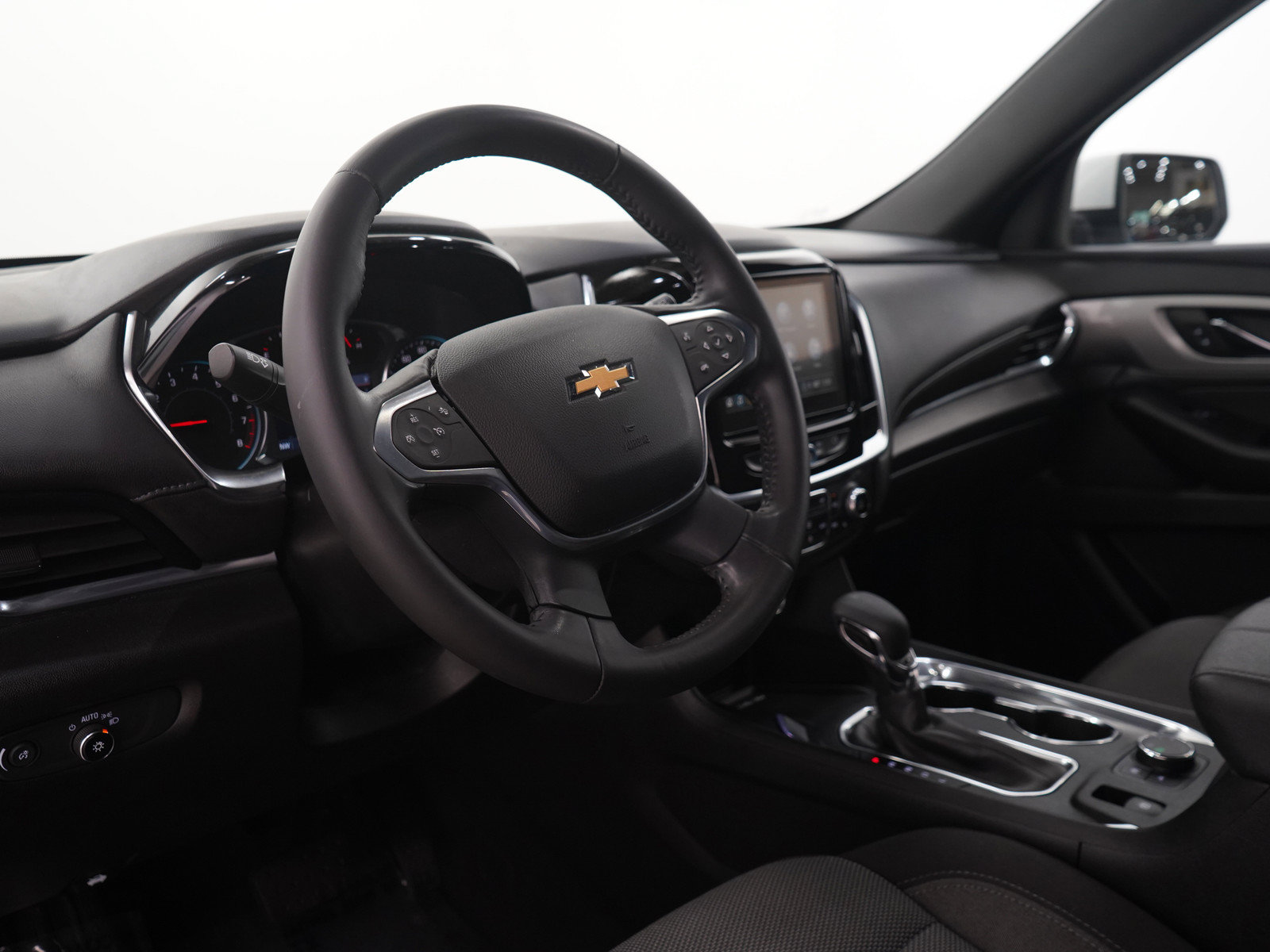 Used 2022 Chevrolet Traverse LT AWD/4WD image 25