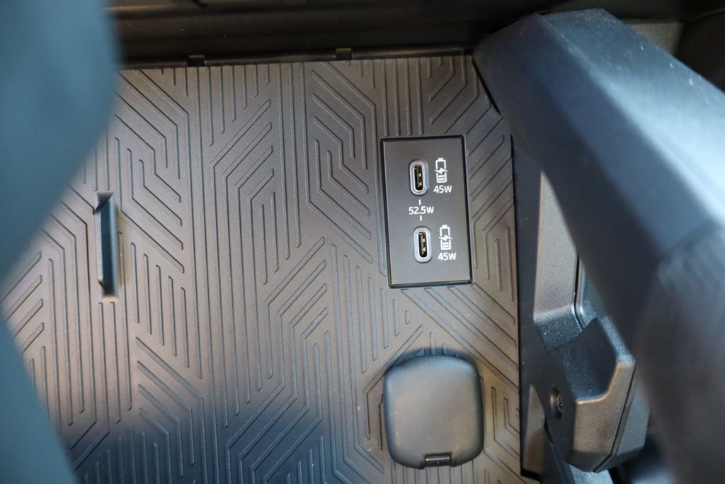 Used 2025 Toyota Tacoma TRD Sport image 21