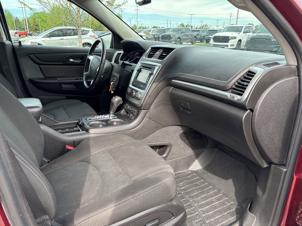 Used 2016 GMC Acadia SLE image 15