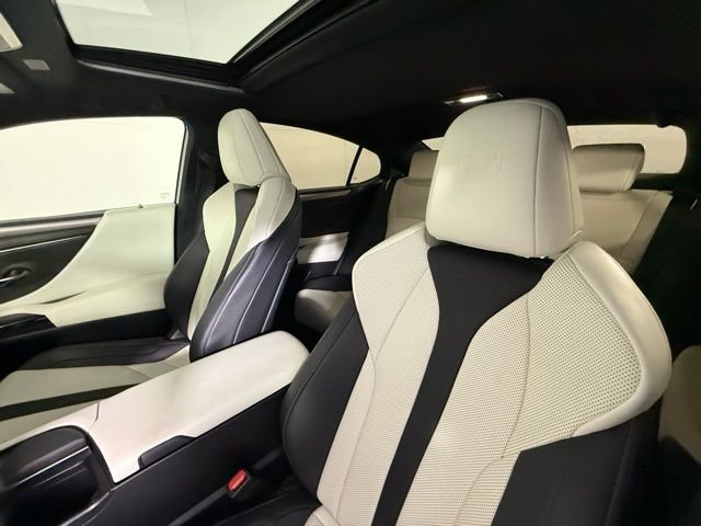 Certified 2022 Lexus ES 350 F Sport image 7