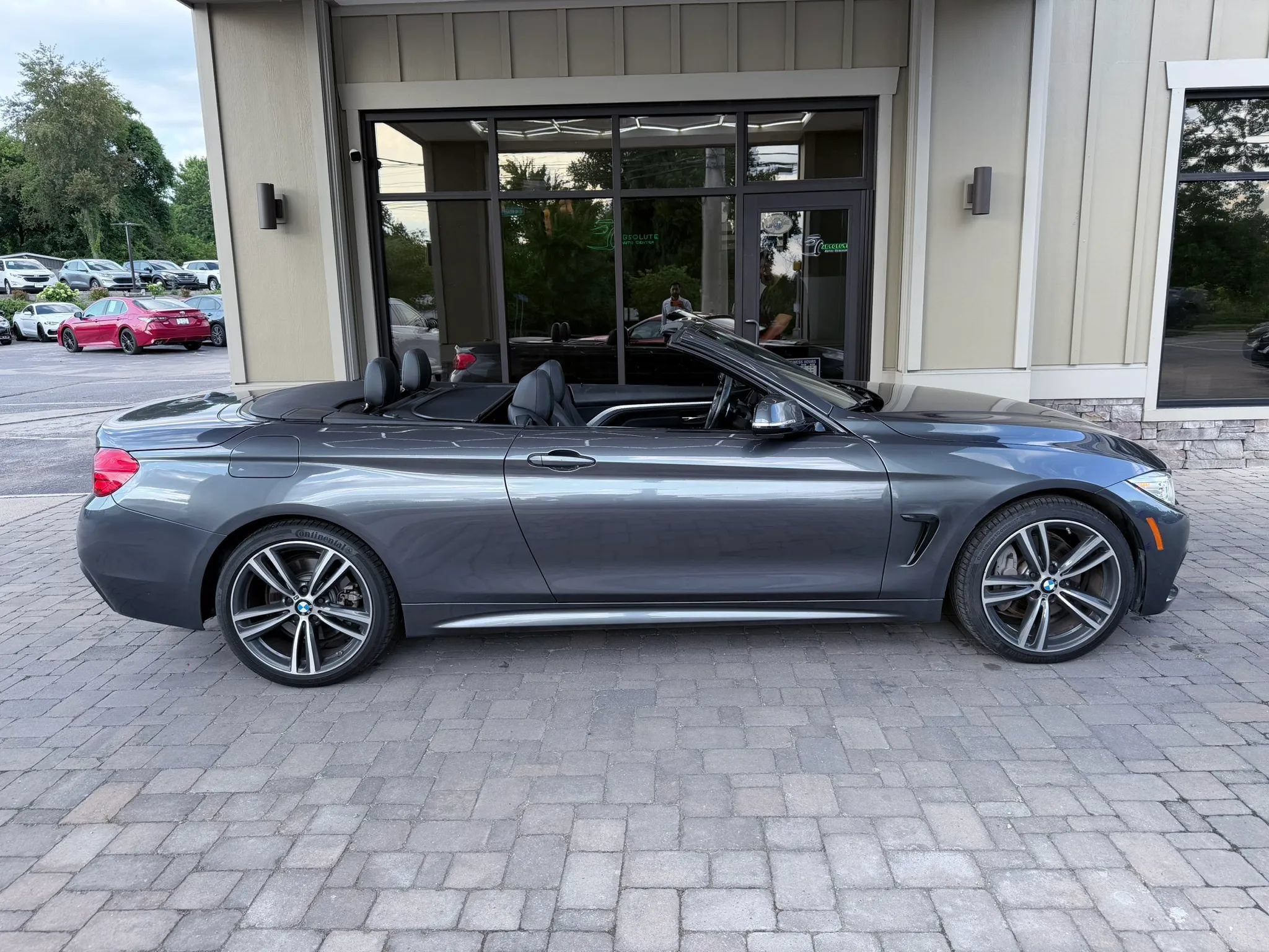 Used 2017 BMW 440i xDrive Convertible AWD/4WD image 39