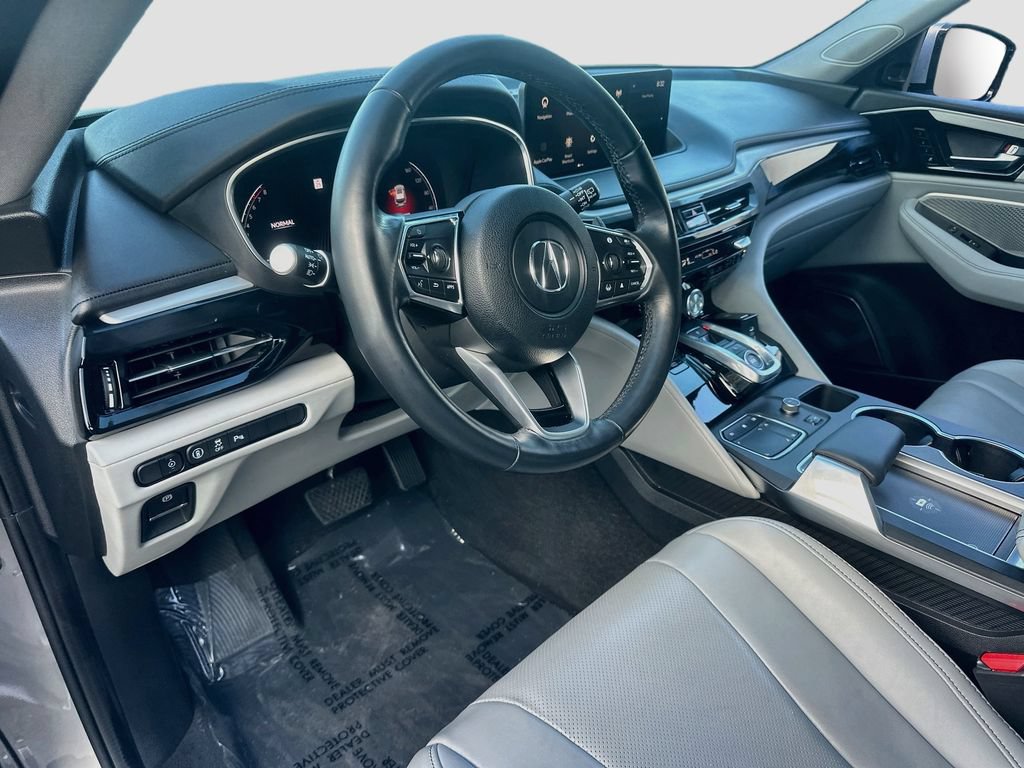 Used 2023 Acura MDX w/ Technology Package FWD image 9
