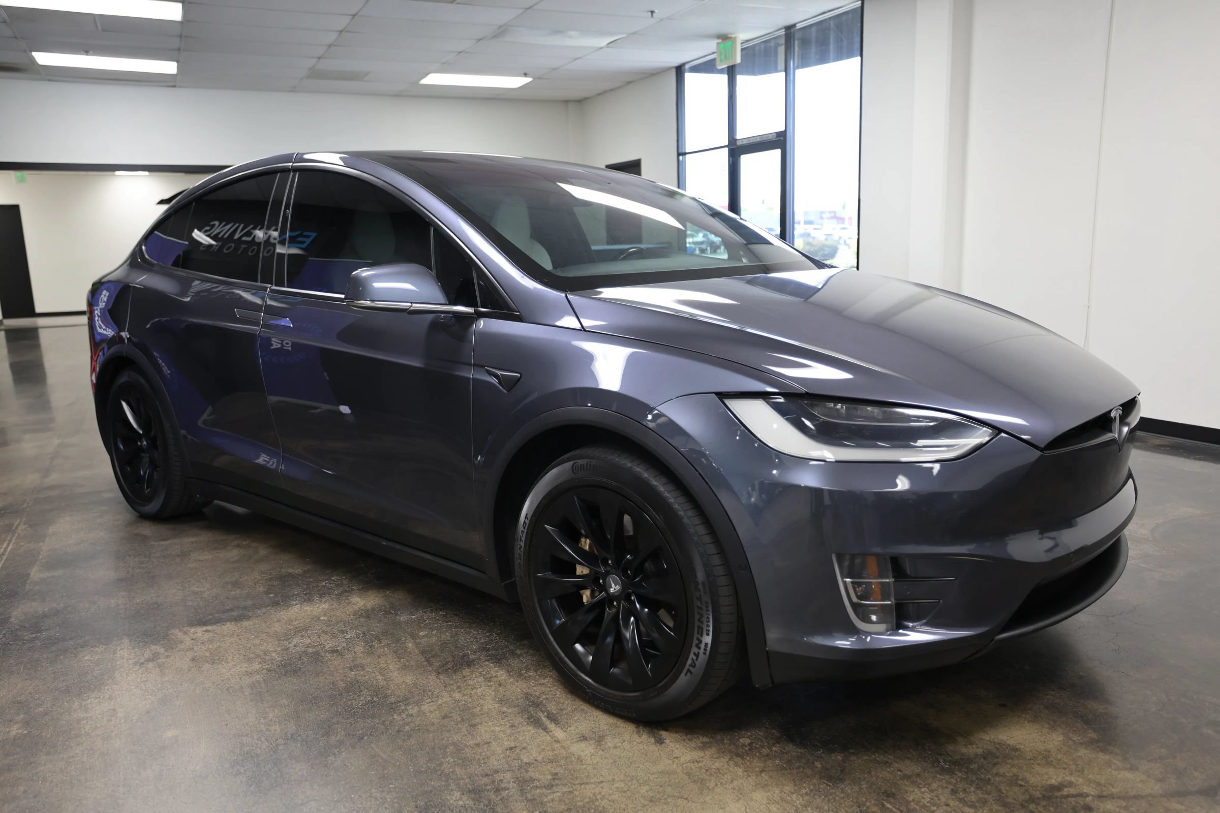 Used 2018 Tesla Model X 100D AWD/4WD image 7