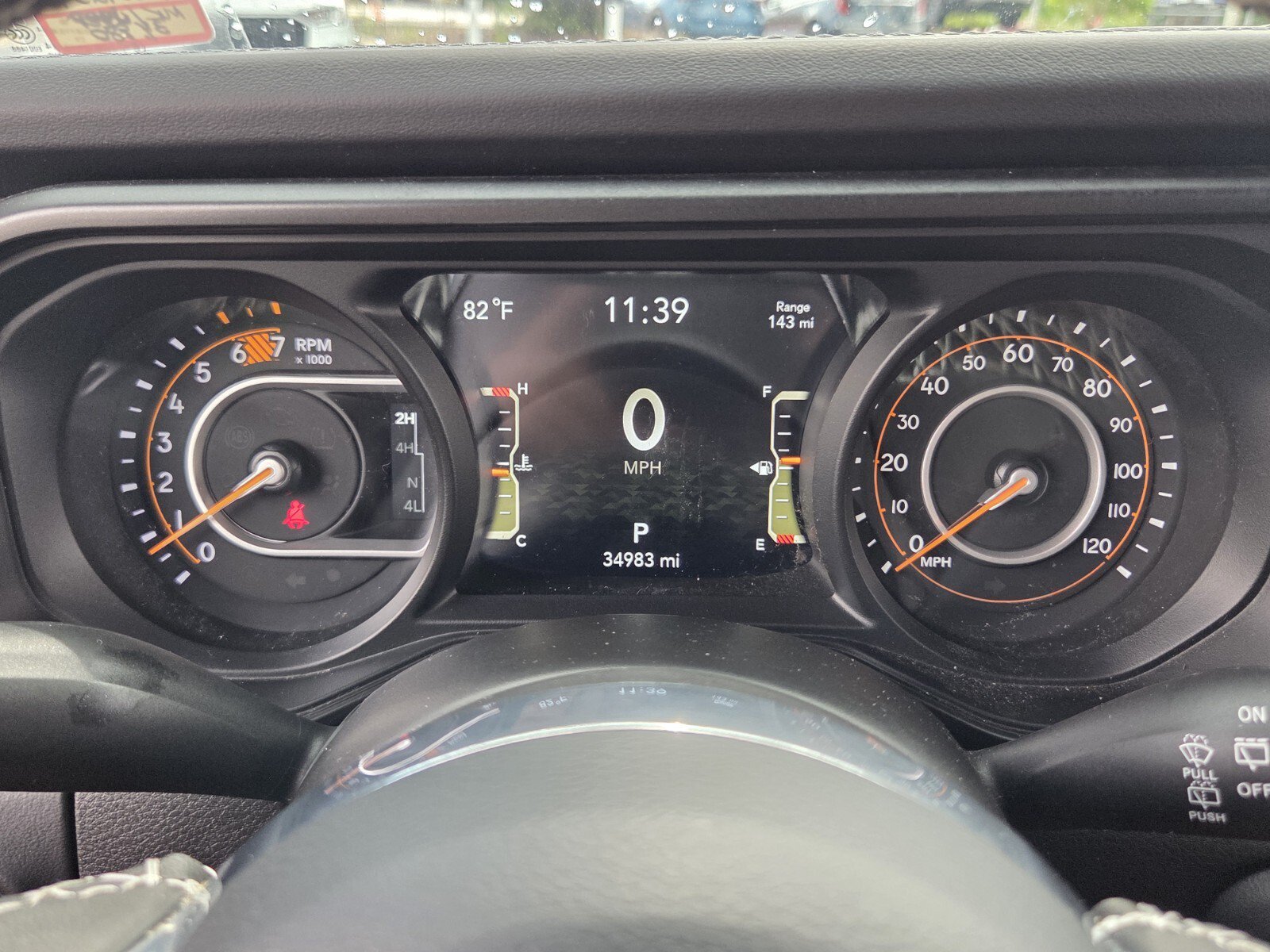 Used 2025 Jeep Wrangler Unlimited Sahara w/ Safety Group AWD/4WD image 33