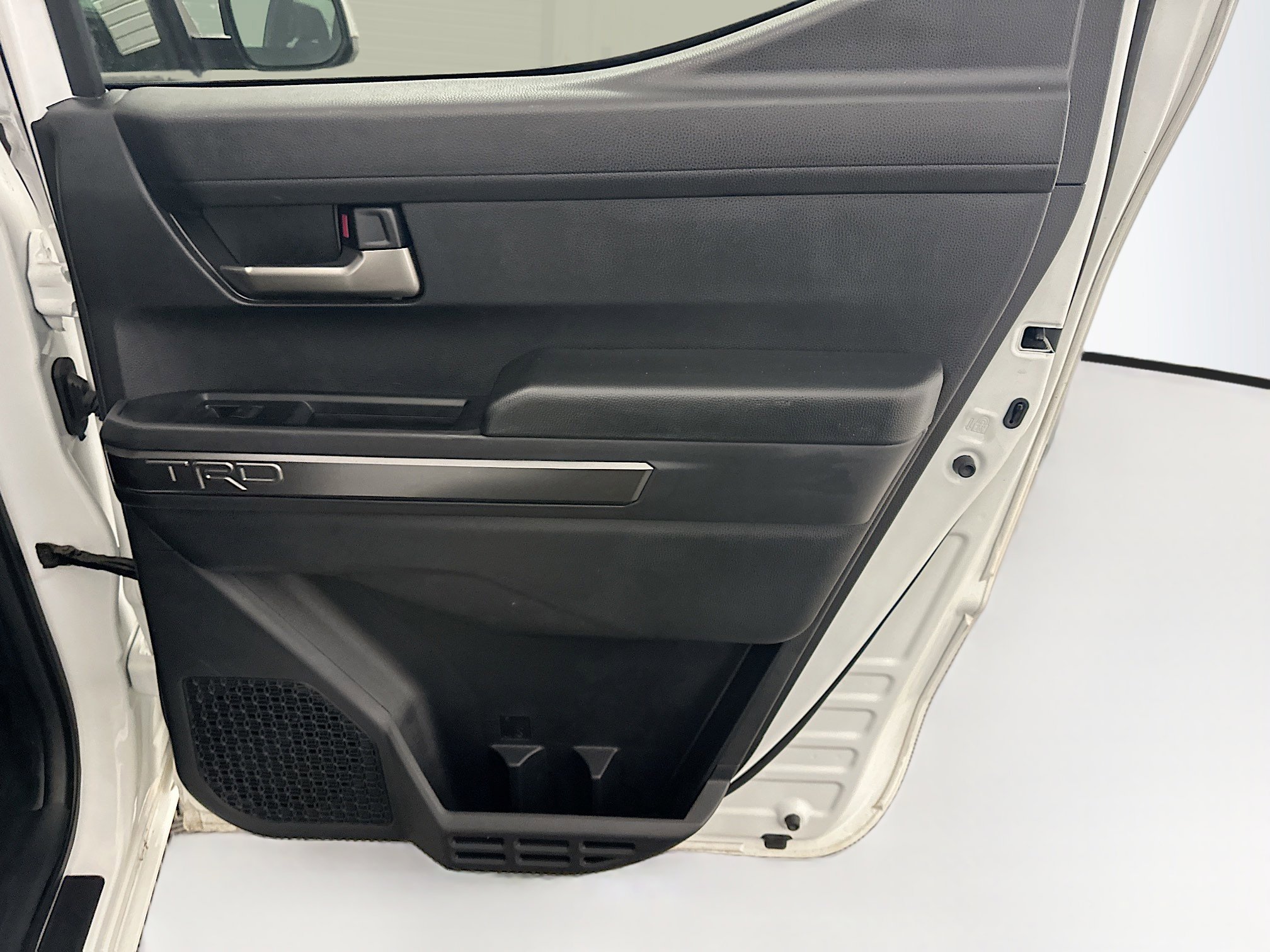 Used 2025 Toyota Tacoma TRD Off-Road image 31