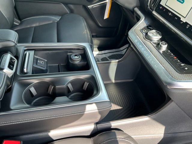 New 2027 Ford Expedition Platinum w/ Stealth Appearance Package AWD/4WD image 16