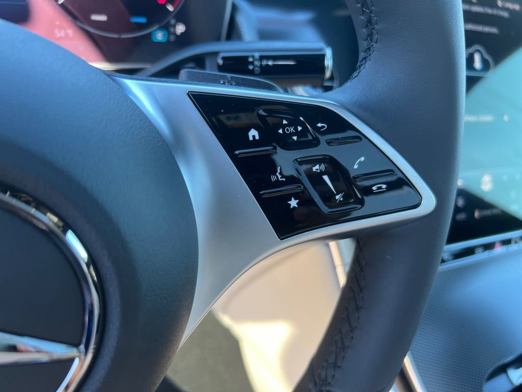 New 2026 Mercedes-Benz GLC 300 image 19