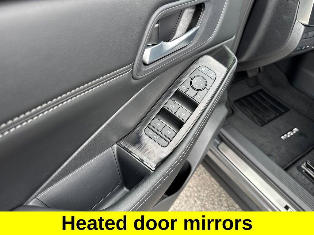 New 2026 Nissan Rogue SV image 12