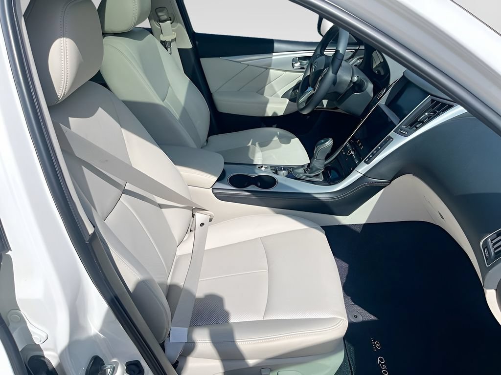 Used 2024 INFINITI Q50 Luxe w/ Cargo Package RWD image 30