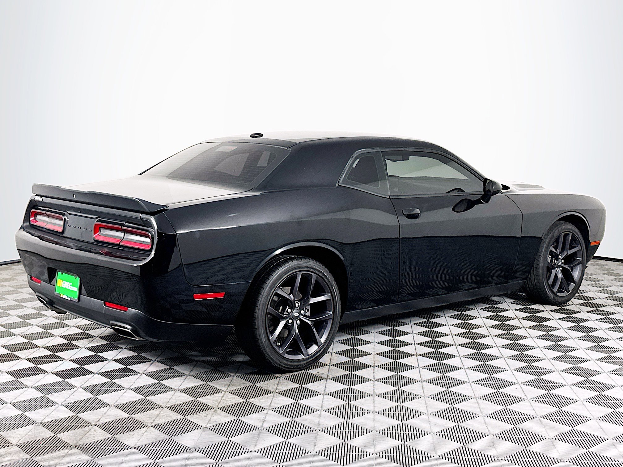 Used 2021 Dodge Challenger SXT w/ Blacktop Package image 10