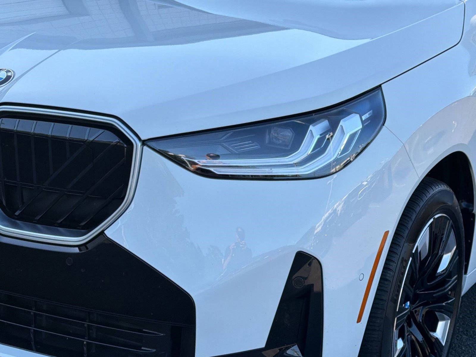 Certified 2026 BMW X3 xDrive30 w/ M Sport Package AWD/4WD image 11