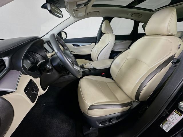 Used 2022 INFINITI QX50 Essential image 31