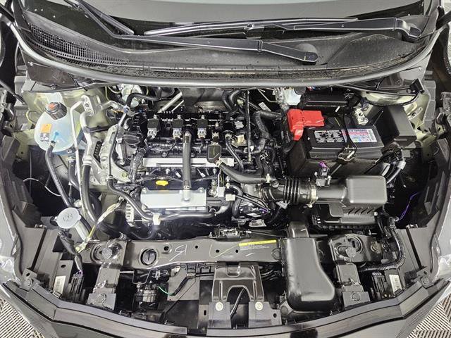 New 2025 Nissan Versa SR image 11