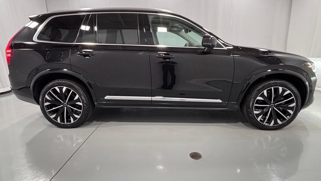 Certified 2025 Volvo XC90 B6 Plus AWD/4WD image 5