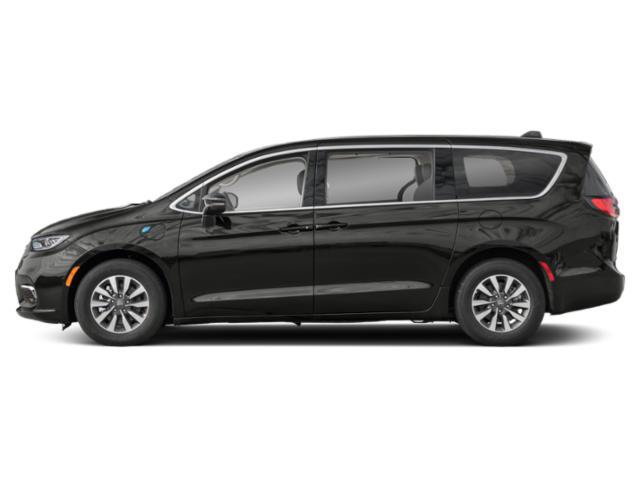 Certified 2024 Chrysler Pacifica Limited FWD image 6