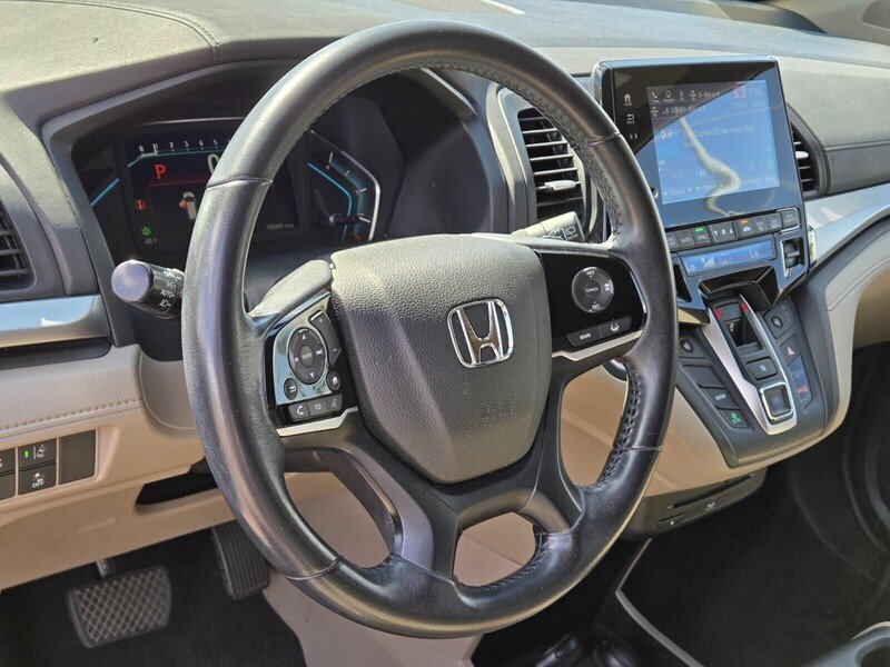 Used 2018 Honda Odyssey EX-L image 18